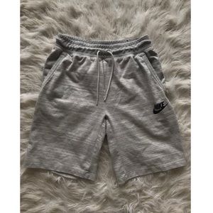 Nike GRAY Cotton Shorts